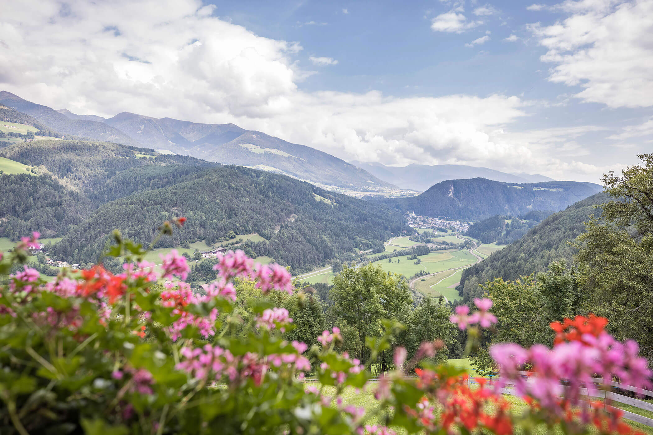 View of the South Tyrolean mountains from Apartment Brunico - Oberplunerhof
