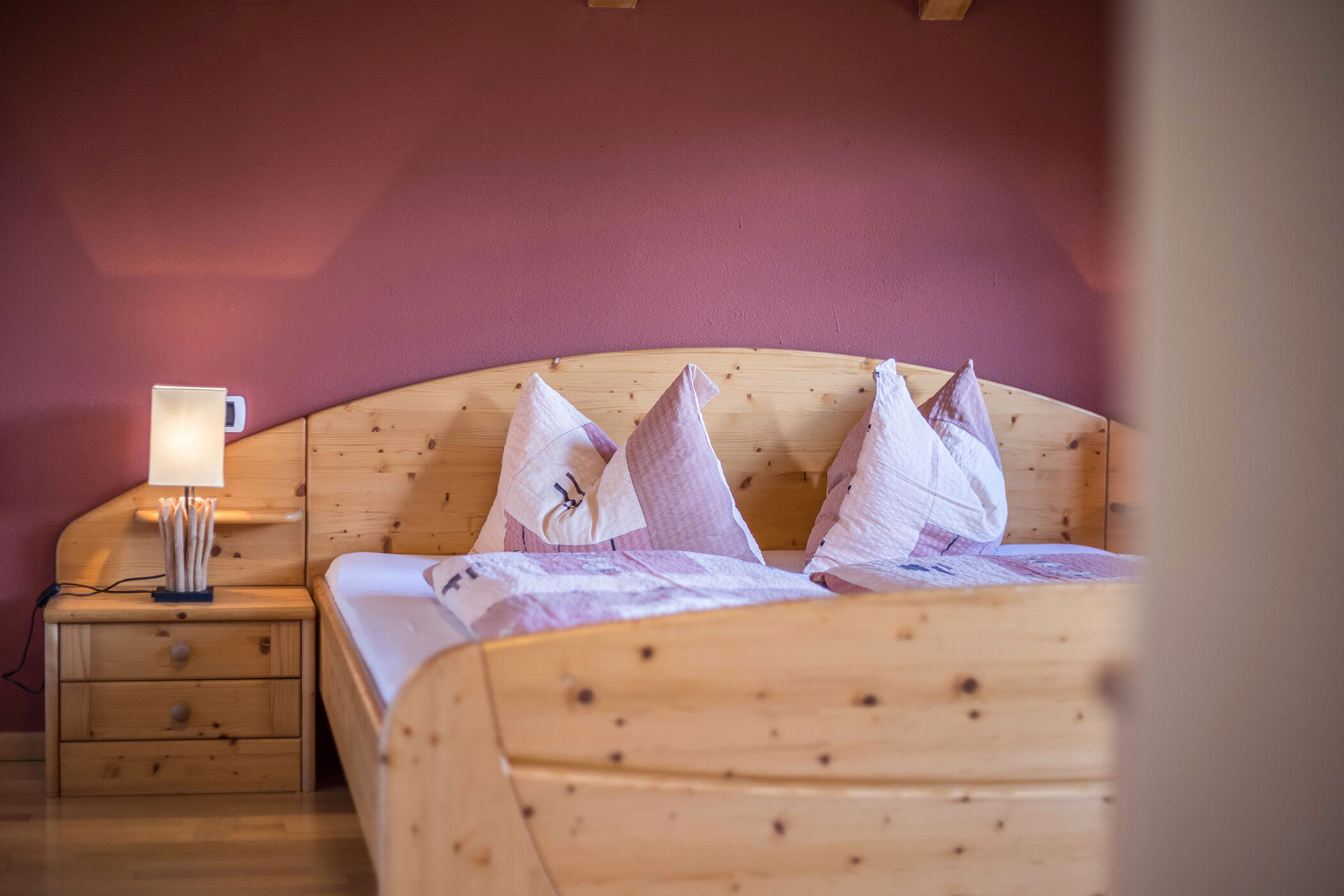 Bedroom in the Gitschberg apartment with double bed - Oberplunerhof